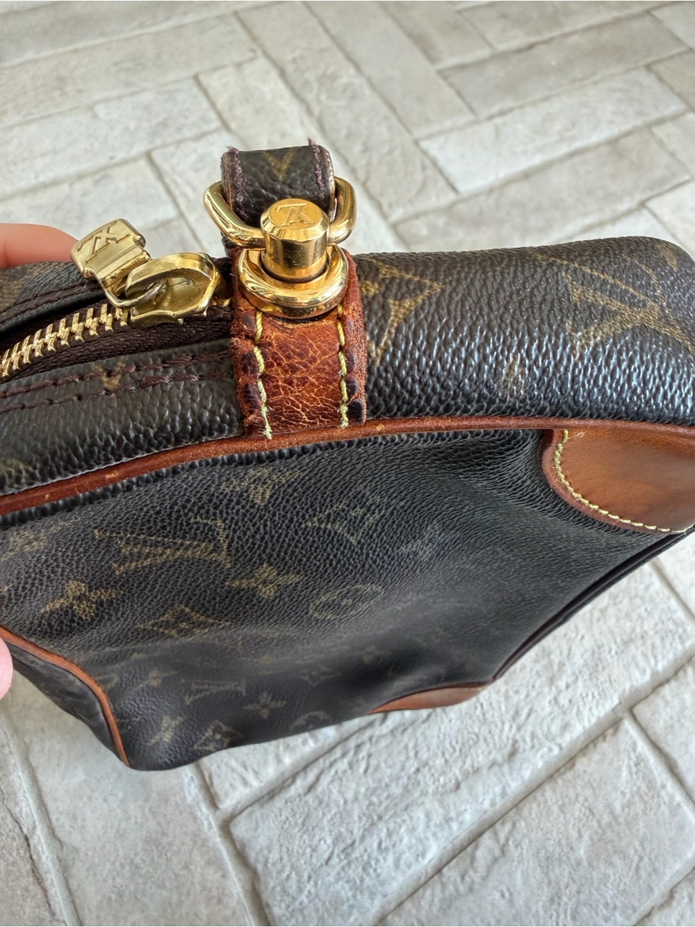 Louis Vuitton Vintage Marly Dragonne GM Monogram Clutch - Picture 16 of 16